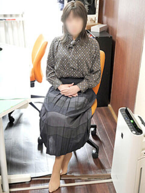 市井 誘惑マル秘ミセス（人妻デリヘル）