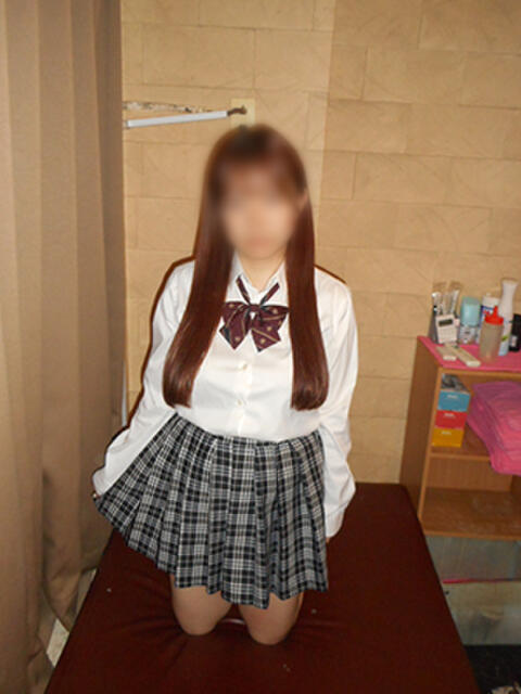 ゆら 池袋平成女学園(ファッションヘルス)