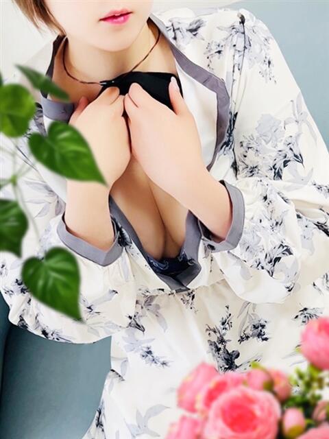 あや☆【完全素人】新婚妻 松戸人妻城（人妻系デリヘル）