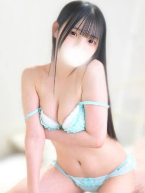 もな◆密着大好きイチャイチャ娘 即イキ淫乱倶楽部 小山店(デリヘル)