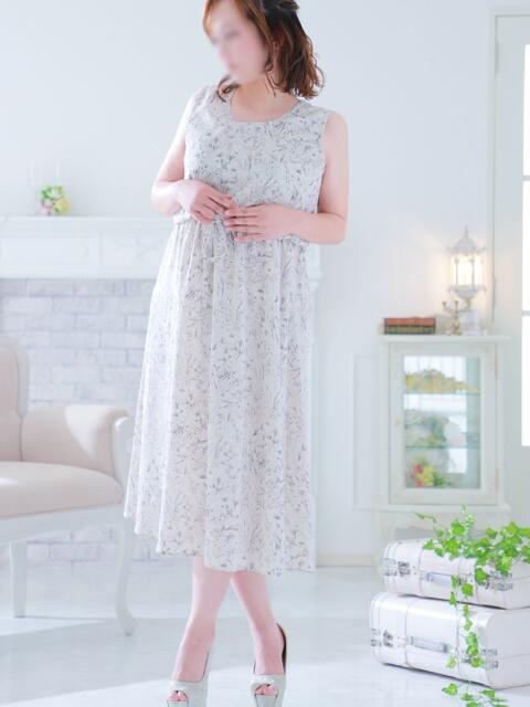 体験新人ゆう 成田人妻最高級倶楽部（人妻系デリヘル）