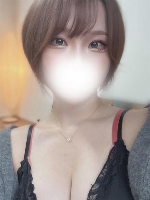 深田えり アロマカリス -AROMA CHARIS-（【非風俗】メンズエステ）