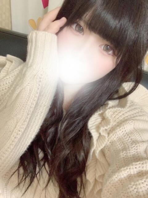 れお★童顔カワイイ天使降臨 かりゆしOLの秘密【20代沖縄美女多数在籍-デリヘル×ヌードエステ】(性感エステ&デリヘル)