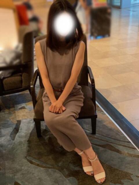 にじか 京都人妻花壇(人妻系デリヘル)