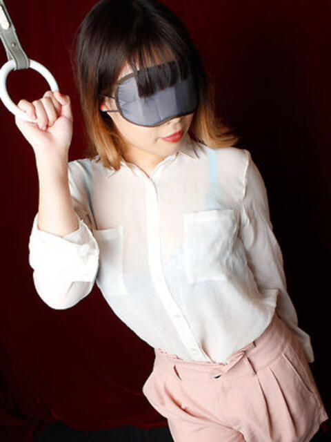 ひなた 全裸の女神orいたずら痴漢電車（ホテヘル）