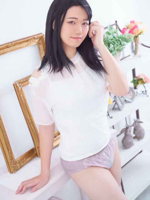 すみれ フレッシュハニー(ニューハーフデリヘル)