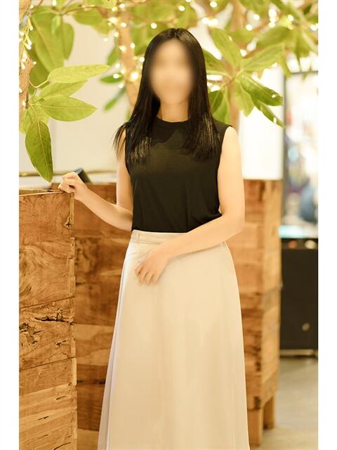 ことこ 奥鉄オクテツ大阪（駅待ち合わせ型人妻デリヘル）