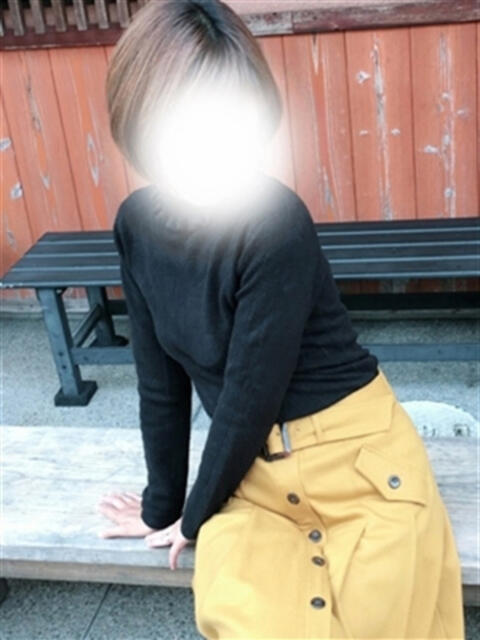 ひより 神戸人妻花壇(人妻デリヘル)