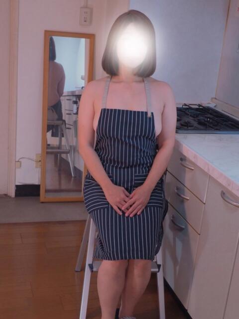 川上りこ おいしい人妻熟女（人妻熟女系デリヘル）