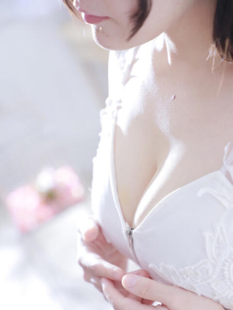 もも feel＆airi（ファッションヘルス）