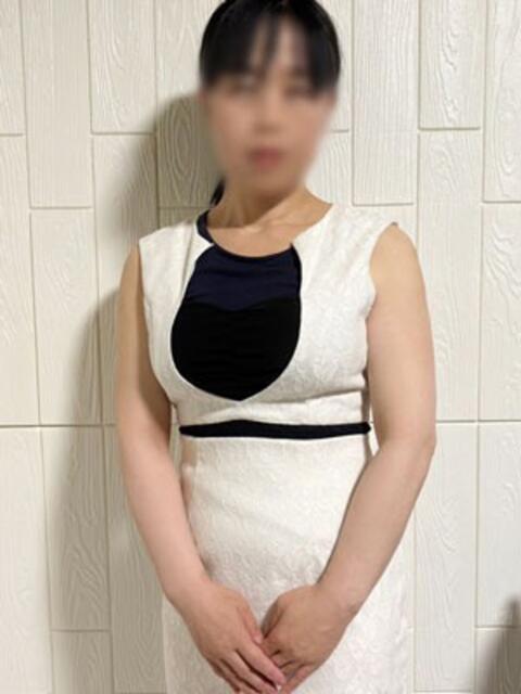 ゆり 熟女の風俗最終章 沼津店(熟女デリヘル)