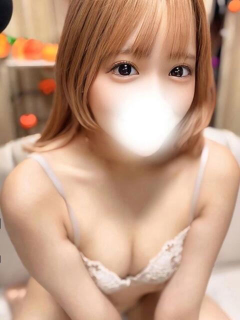 ゆうな◆甘々にとろける密着感 即イキ淫乱倶楽部 小山店（デリヘル）