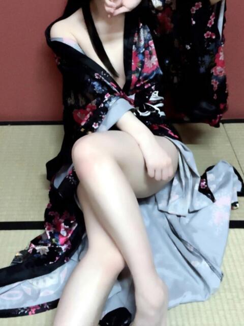 みるも いざ候 別館（湯けむり系×寝座敷ツーショットキャバクラ）