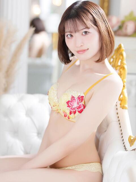 芦田るび 東京シーメール倶楽部 新宿店(ニューハーフヘルス)