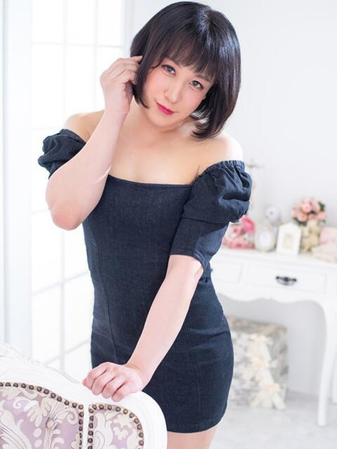 日向かおる 東京シーメール倶楽部 新宿店(ニューハーフヘルス)