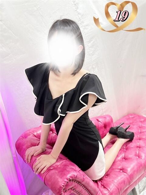 みお クイーン＆プリンセス【完全日本人専門店】（デリヘル）