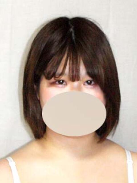 こな　体験入店 愛ロマンス（人妻デリヘル）