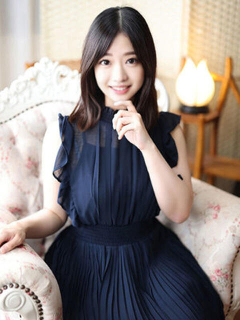 永井ゆり 断りきれない美人マッサージ嬢たち（デリヘル＆エステ）