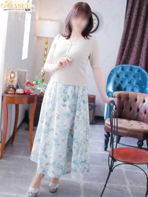 りさ AVANCE福岡(人妻系デリヘル)