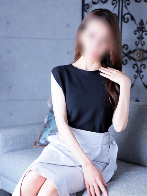 糸井 東京マダム(三十路、四十路、ときどき五十路)（人妻系デリヘル）