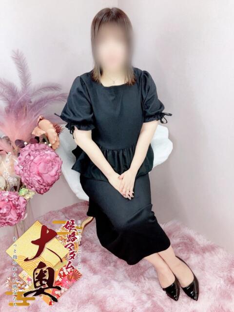 百田雪乃(ももたゆきの) 姫路マダム大奥(デリヘル)