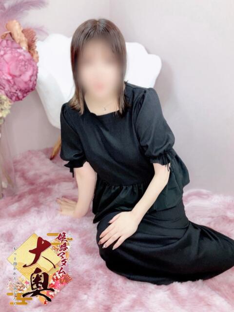 百田雪乃(ももたゆきの) 姫路マダム大奥(デリヘル)