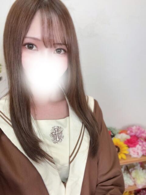 アミカ(清純派美少女) ペロ×2キャンディ(デリヘル)