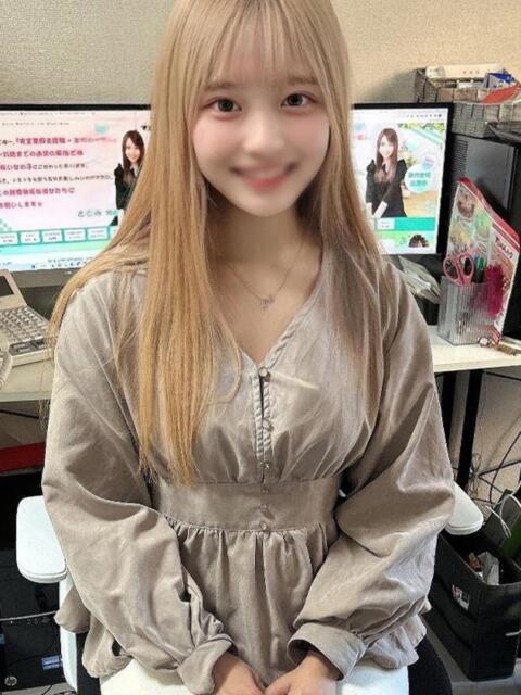 らん　キスでぐっちょり 渋谷業界未経験（素人系デリヘル）