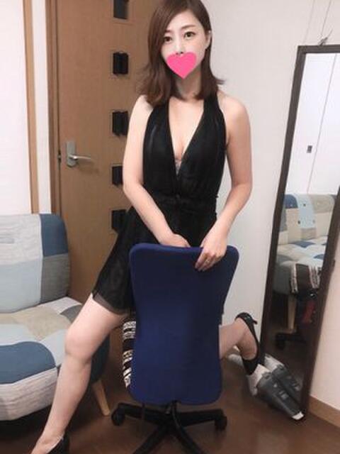 りな ラブハーレム(アジアンデリヘル)