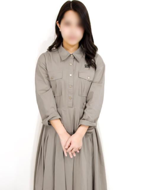 りん 池袋しろパラ(ホテヘル(手コキ・オナクラ))