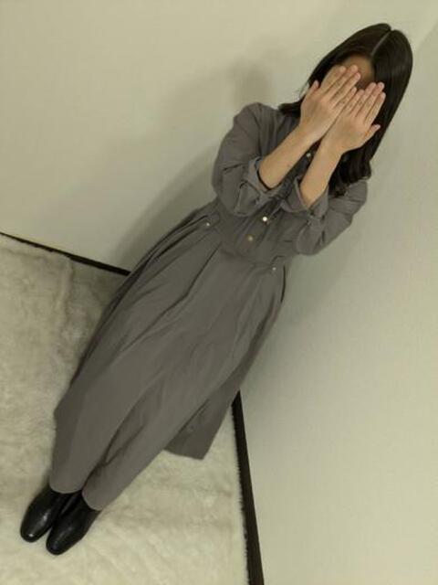 りん 池袋しろパラ(ホテヘル(手コキ・オナクラ))