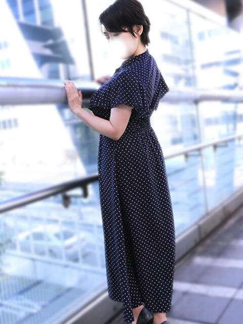 柏木舞子 ミセスラウンジ東京（人妻系デリヘル）