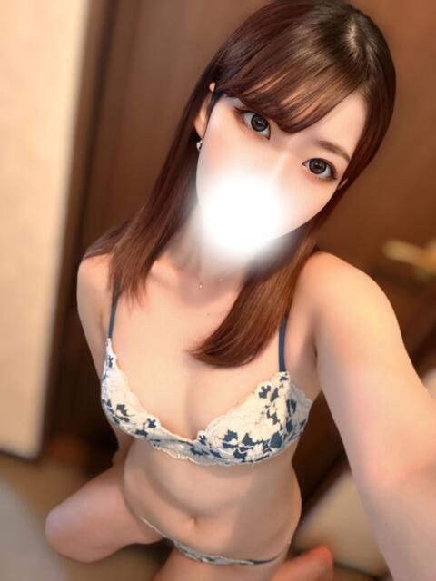 しゅな◆綺麗な顔して求めちゃう 即イキ淫乱倶楽部 古河店(デリヘル)