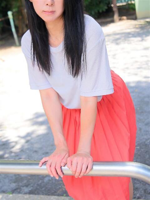 一花 素人妻達☆マイふぇらレディー(人妻系ホテヘル&デリヘル)