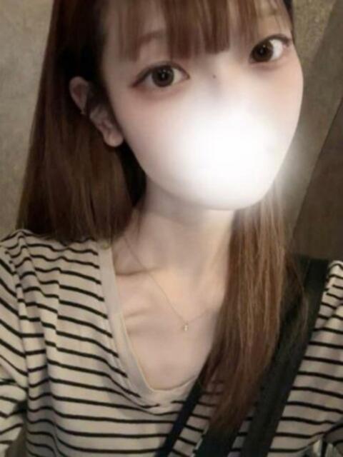 みい★あざと可愛い奇跡の癒し系 かりゆしOLの秘密【20代沖縄美女多数在籍-デリヘル×ヌードエステ】(性感エステ&デリヘル)