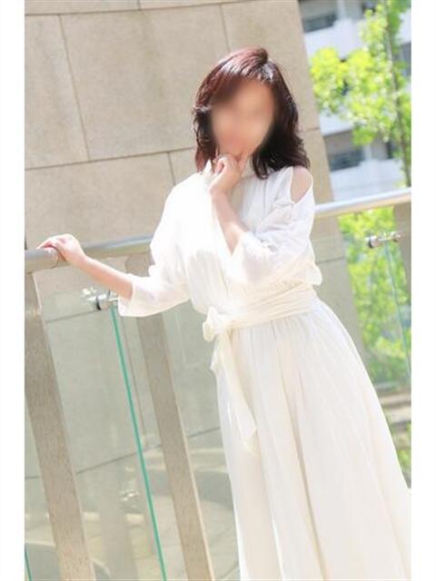 かおる 奥鉄オクテツ東京店(デリヘル市場)(駅待ち合わせ型人妻デリヘル)