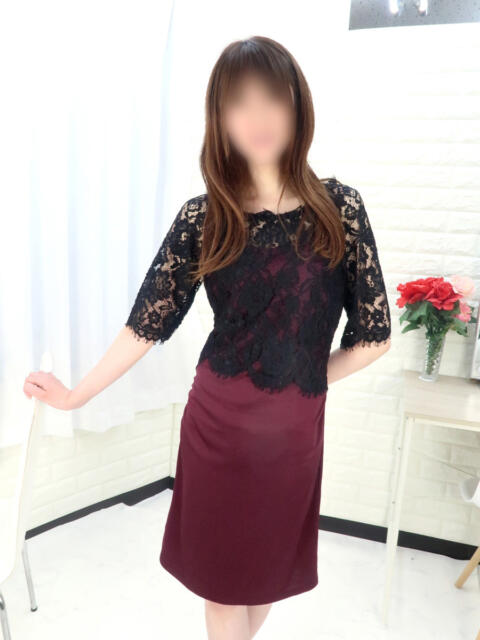 あたる未経験 マダム可憐（人妻デリヘル）