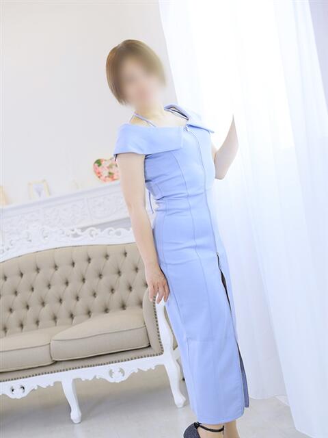 なお 奥鉄オクテツ兵庫（人妻デリヘル）