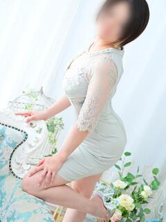 セシル VIVIDCREWマダムセカンドバージン 梅田店（梅田/おっパブ・セクキャバ）