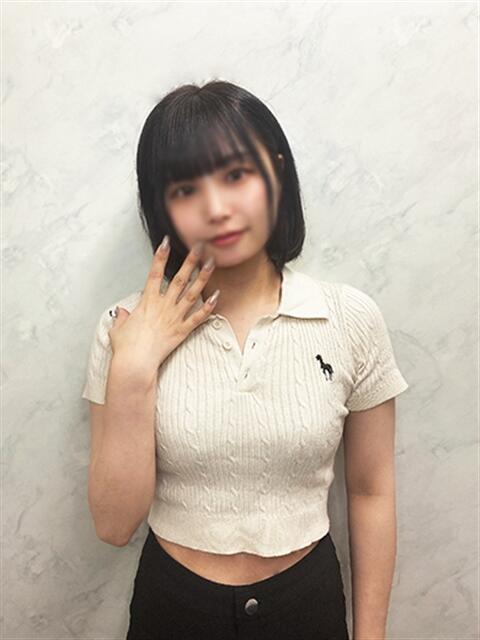 あみ 渋谷くいーんず（素人専門ホテヘル＆デリヘル）