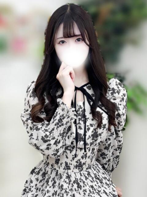 まゆ S級しろうと娘(ホテヘル)