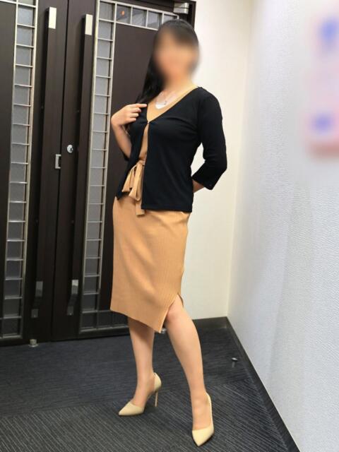 真白 東京人妻フォーシーズンズ（人妻・熟女待ち合わせデリヘル）