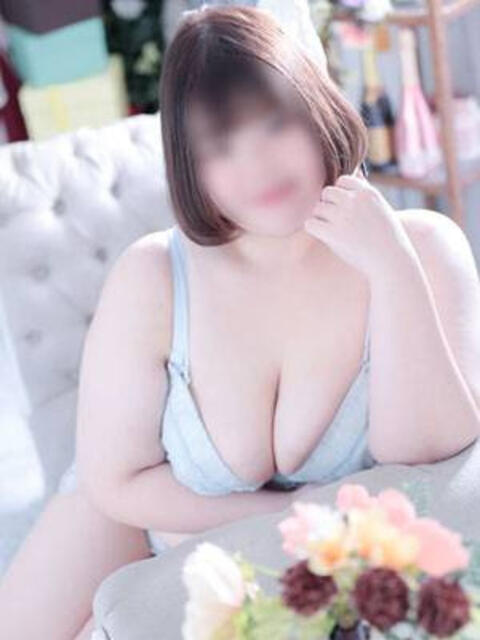 あやね 大阪ぽっちゃりマニア 十三店（デリヘル）