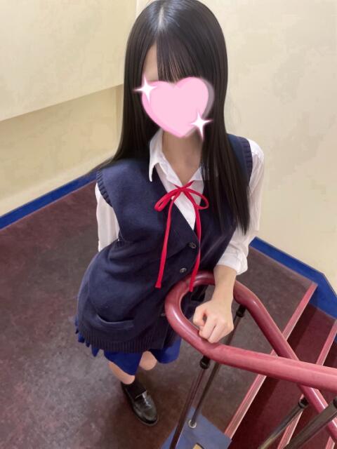 ふゆか 池袋あられ（派遣リフレ）