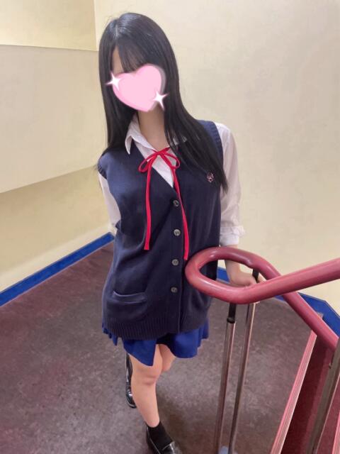 ふゆか 池袋あられ（派遣リフレ）