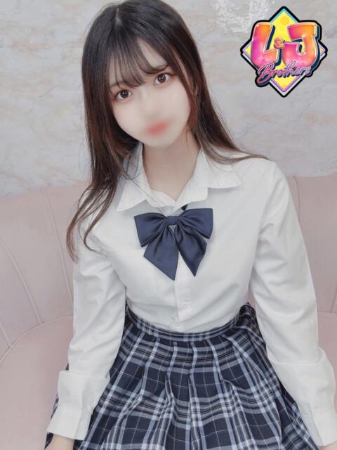 えみ 清楚美女の裏の顔 L&Jブラザーズ(デリヘル)