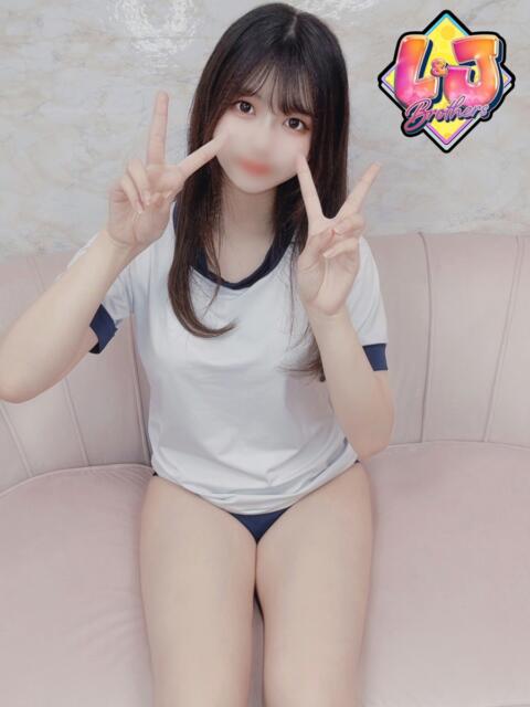 えみ 清楚美女の裏の顔 L&Jブラザーズ(デリヘル)