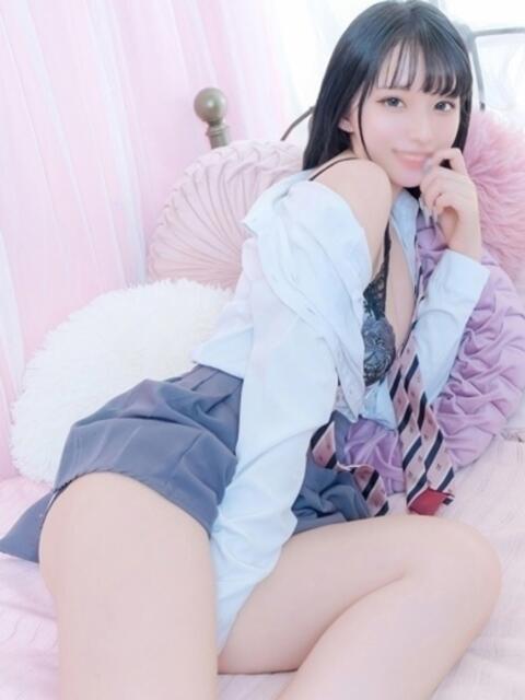りお E+アイドルスクール船橋店（デリヘル）