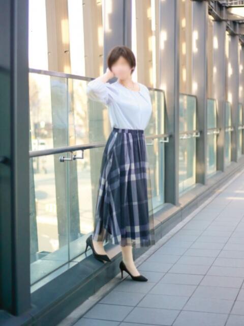 尾崎 麻美 こあくまな熟女たち 上野・御徒町店 (KOAKUMAグループ)（人妻・熟女デリヘル）