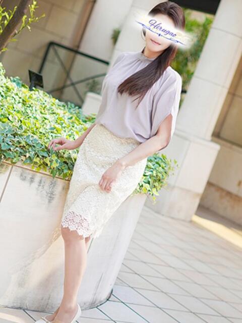 静香 昼顔妻 五反田店（人妻系デリヘル）